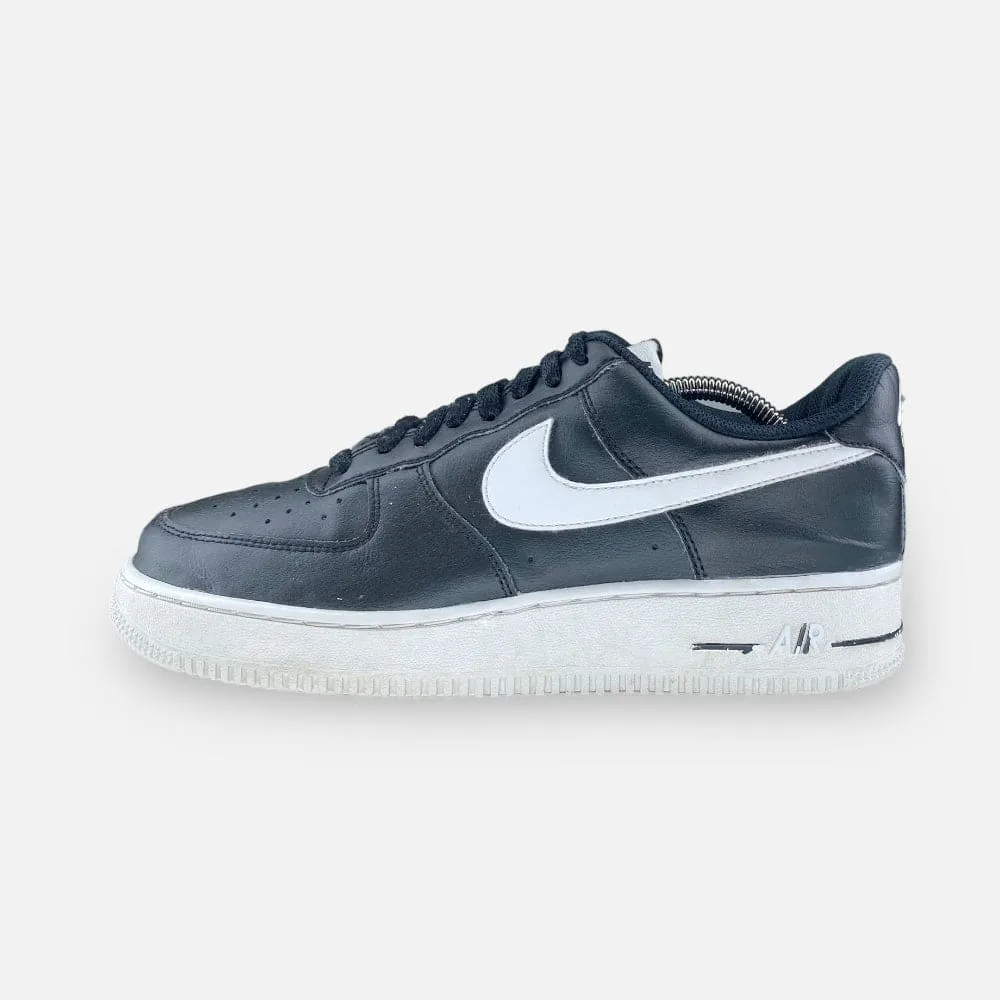 NIKE AIR FORCE 1 '07 